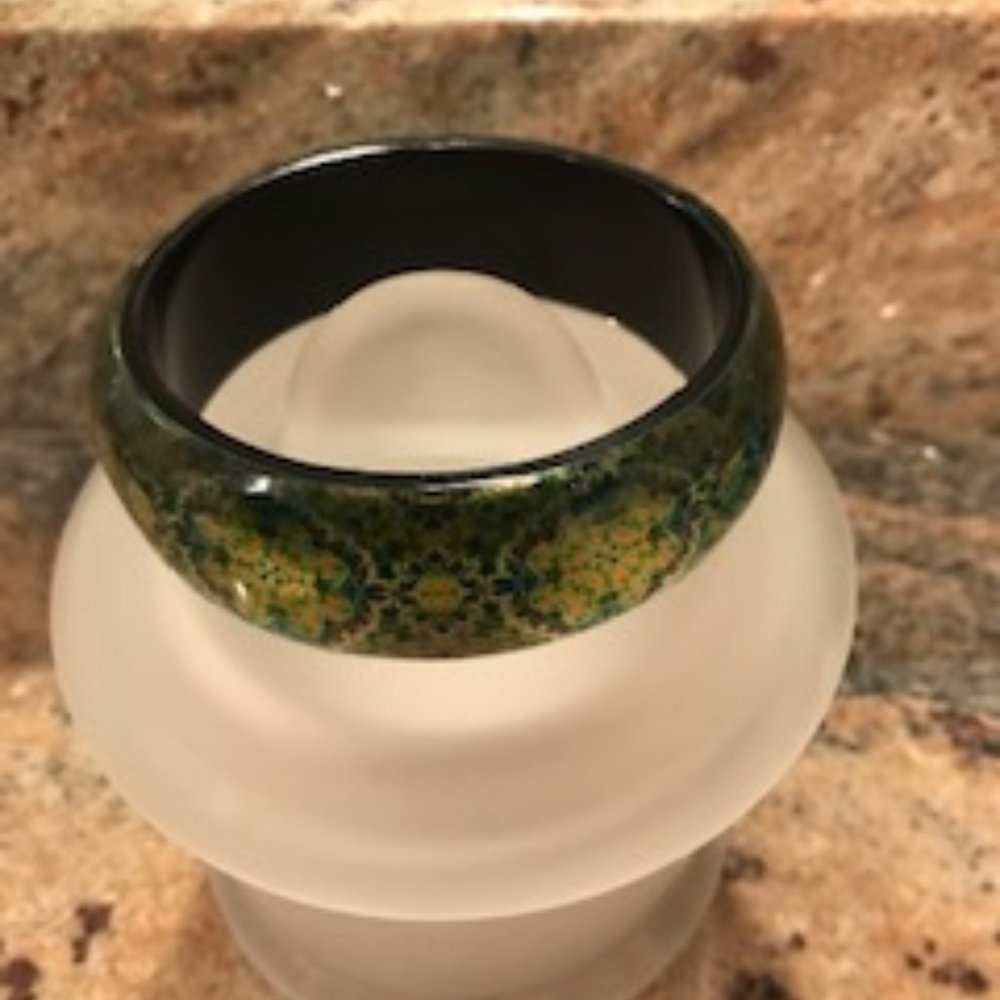 Multi colored bracelet - Picture 2 of 3